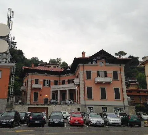 Menaggio Centro Con 3 Balconi Apartment