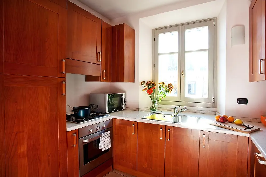 Menaggio Centro Con 3 Balconi Apartment