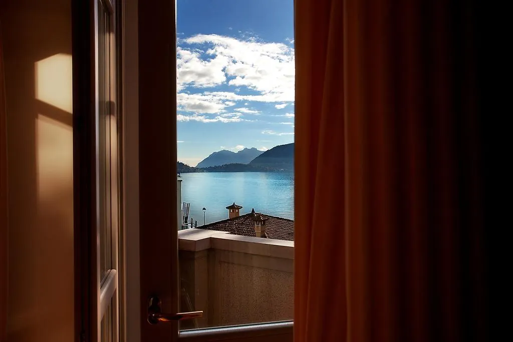 Menaggio Centro Con 3 Balconi Apartment
